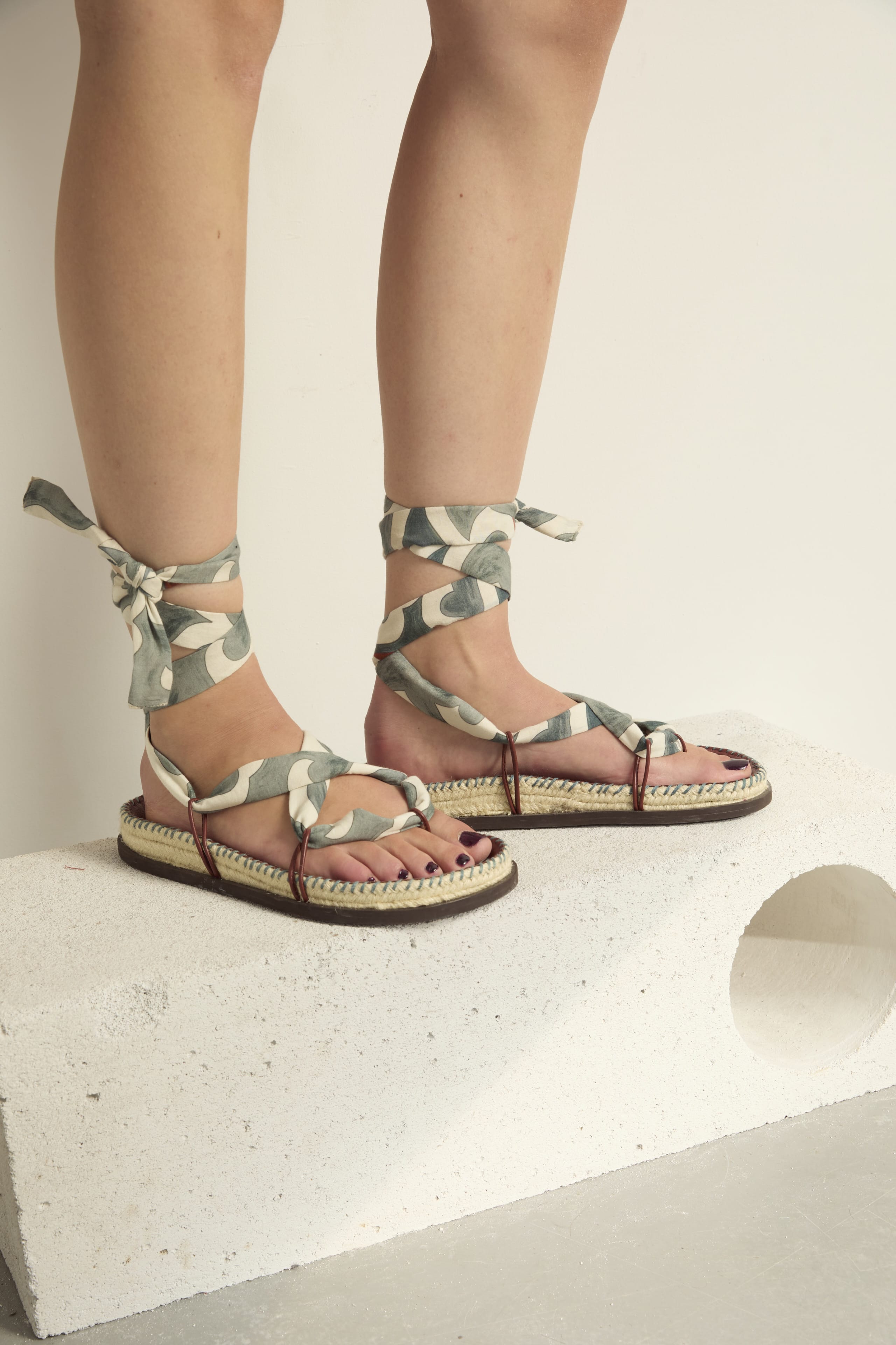 SANDALES EN CUIR SOCRATE - MINERAL BLUE