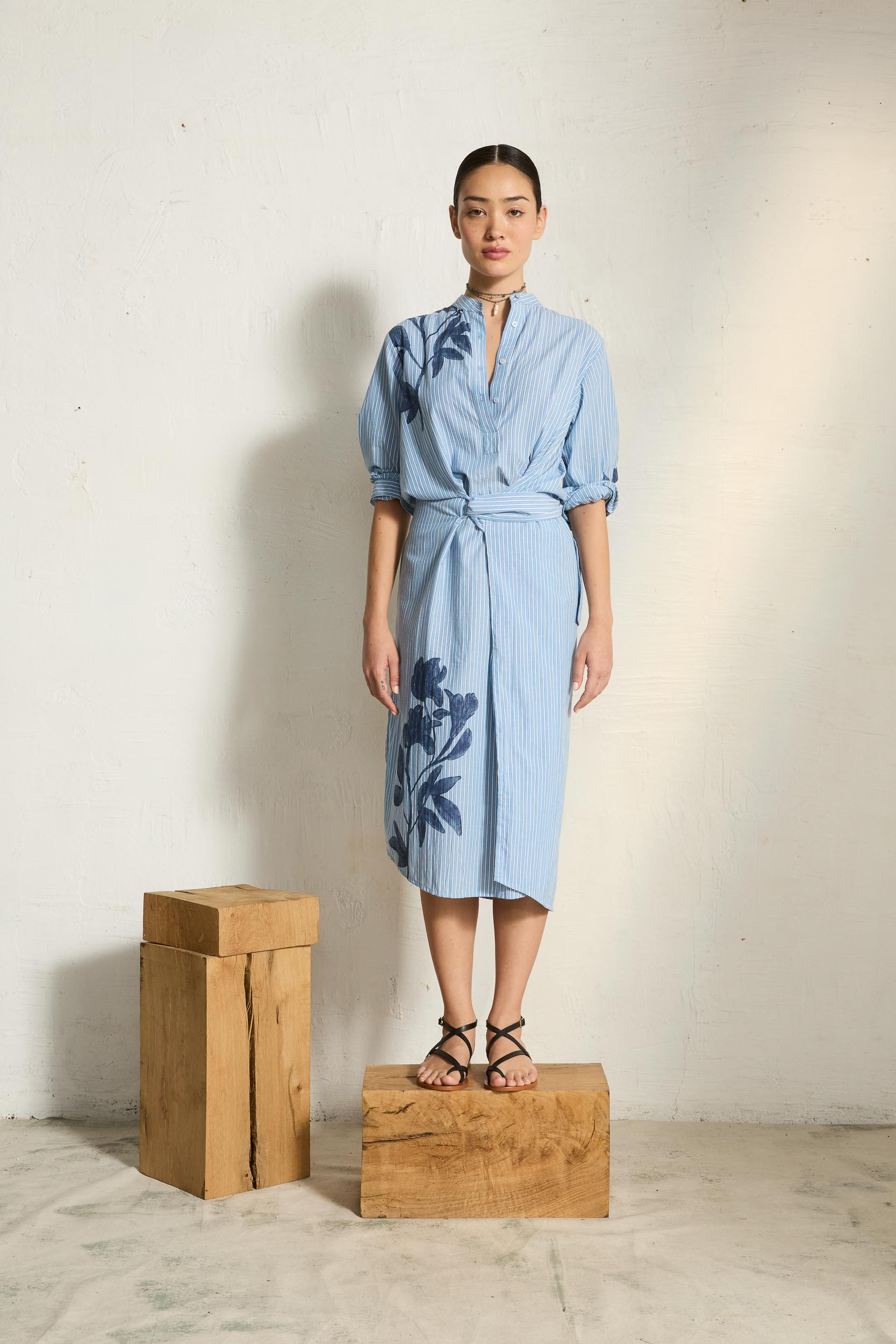 ALBANE ORCHID PRINT DRESS - BLUE