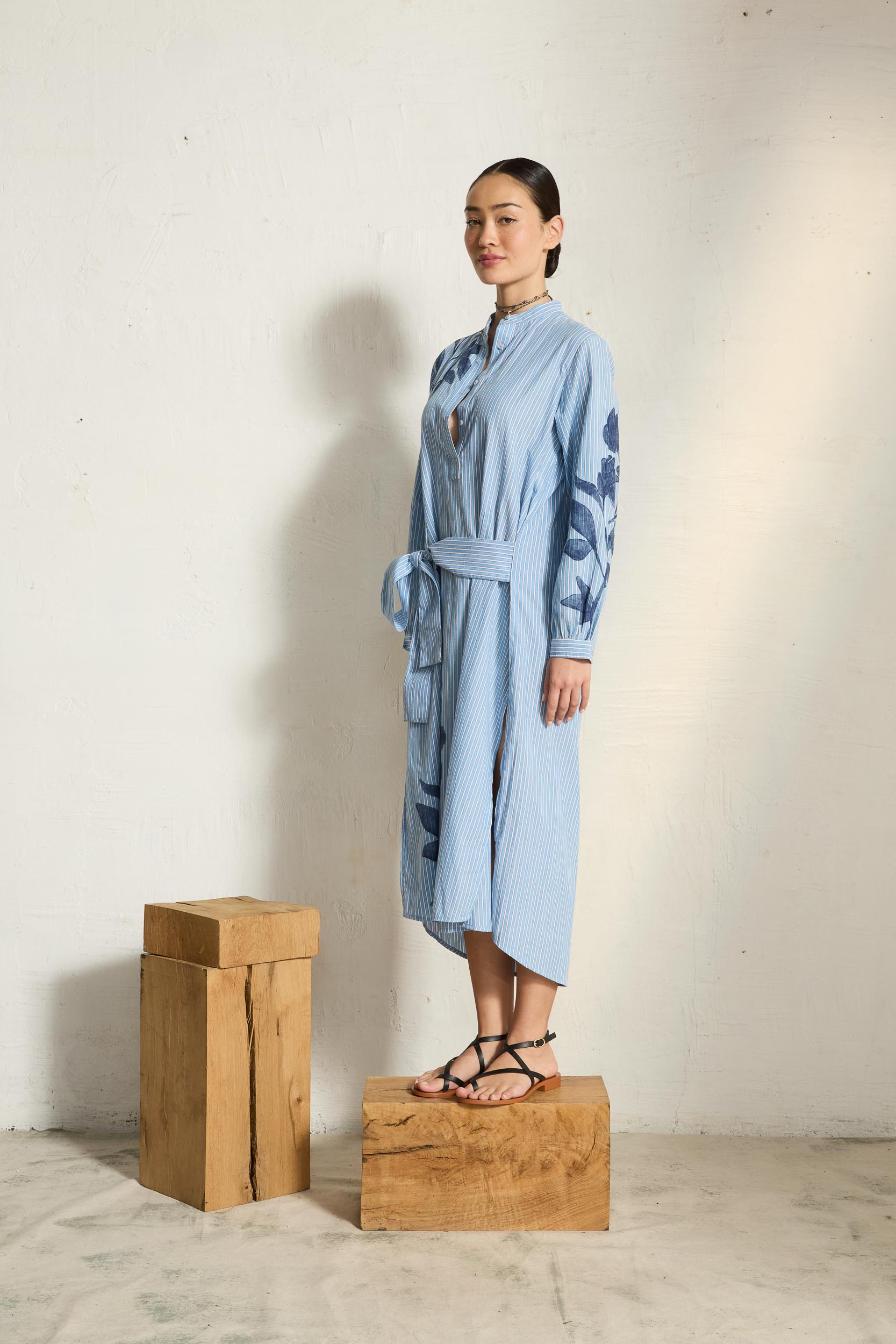 ALBANE ORCHID PRINT DRESS - BLUE