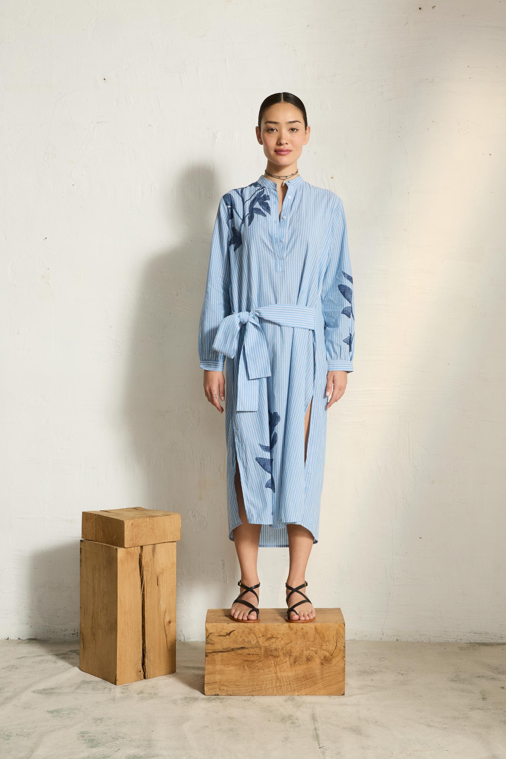 ALBANE ORCHID PRINT DRESS - BLUE