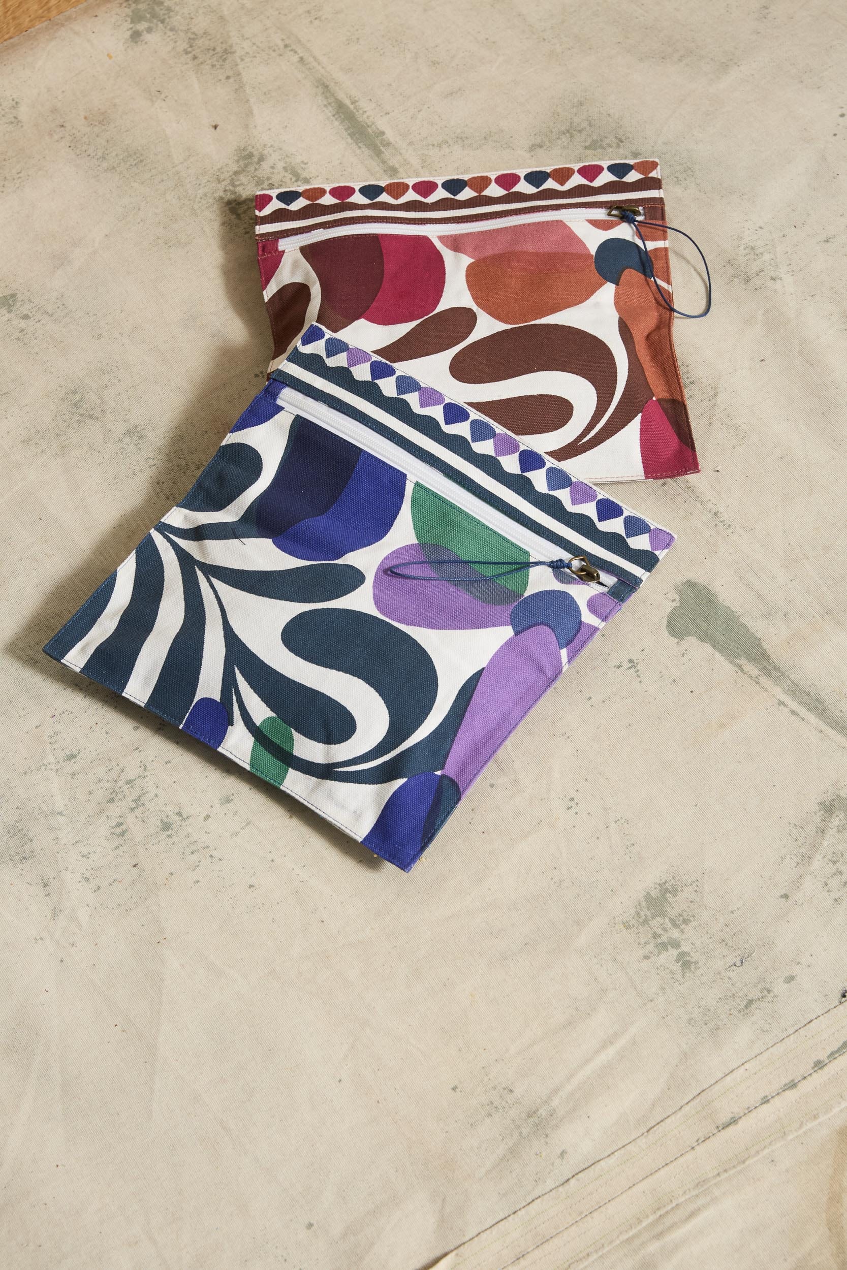 RIVIERA PRINT BIMBA POUCH - PURPLE