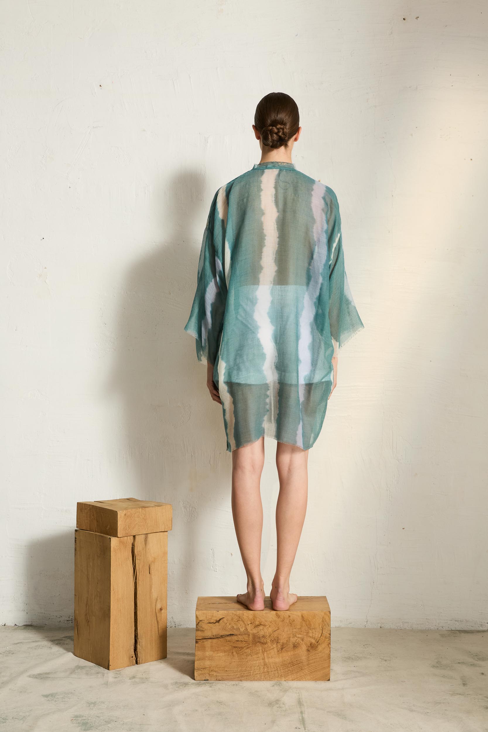 RACHEL MID-LENGTH KIMONO TIE AND DYE WOOL ETAMINE - BLUSH