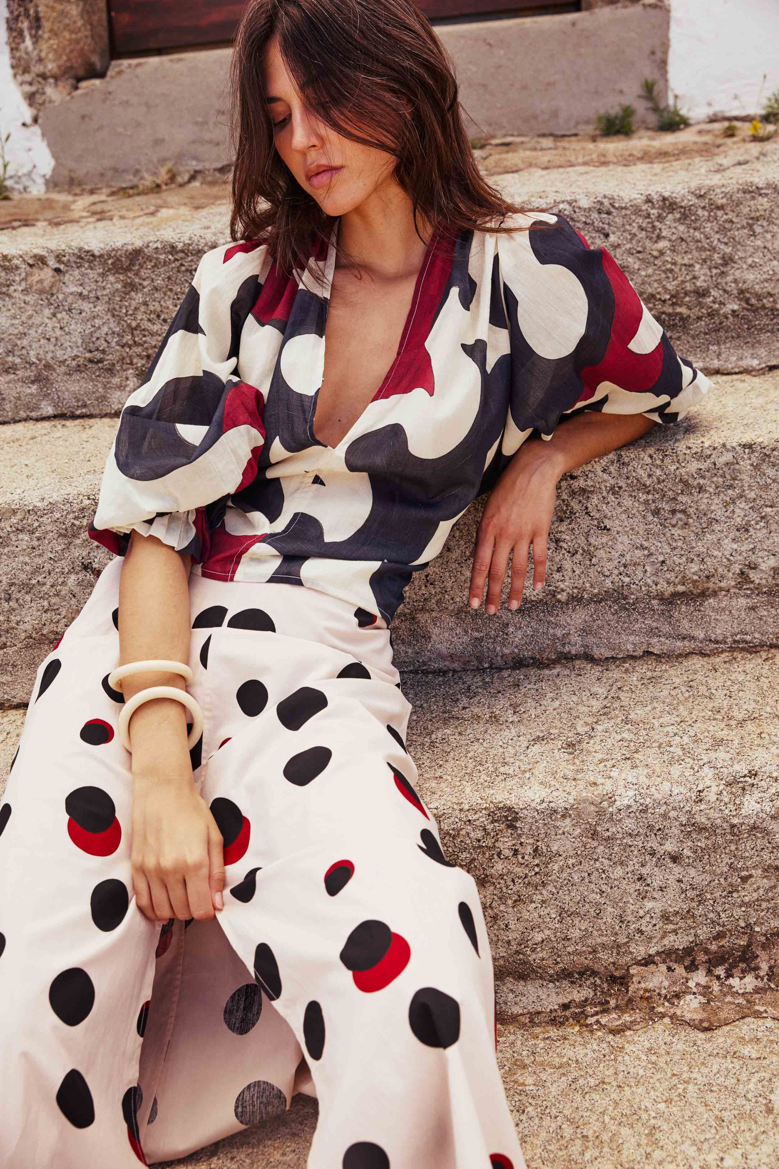 TOP DIVYA DOS NU IMPRIME RODEO - BLACK