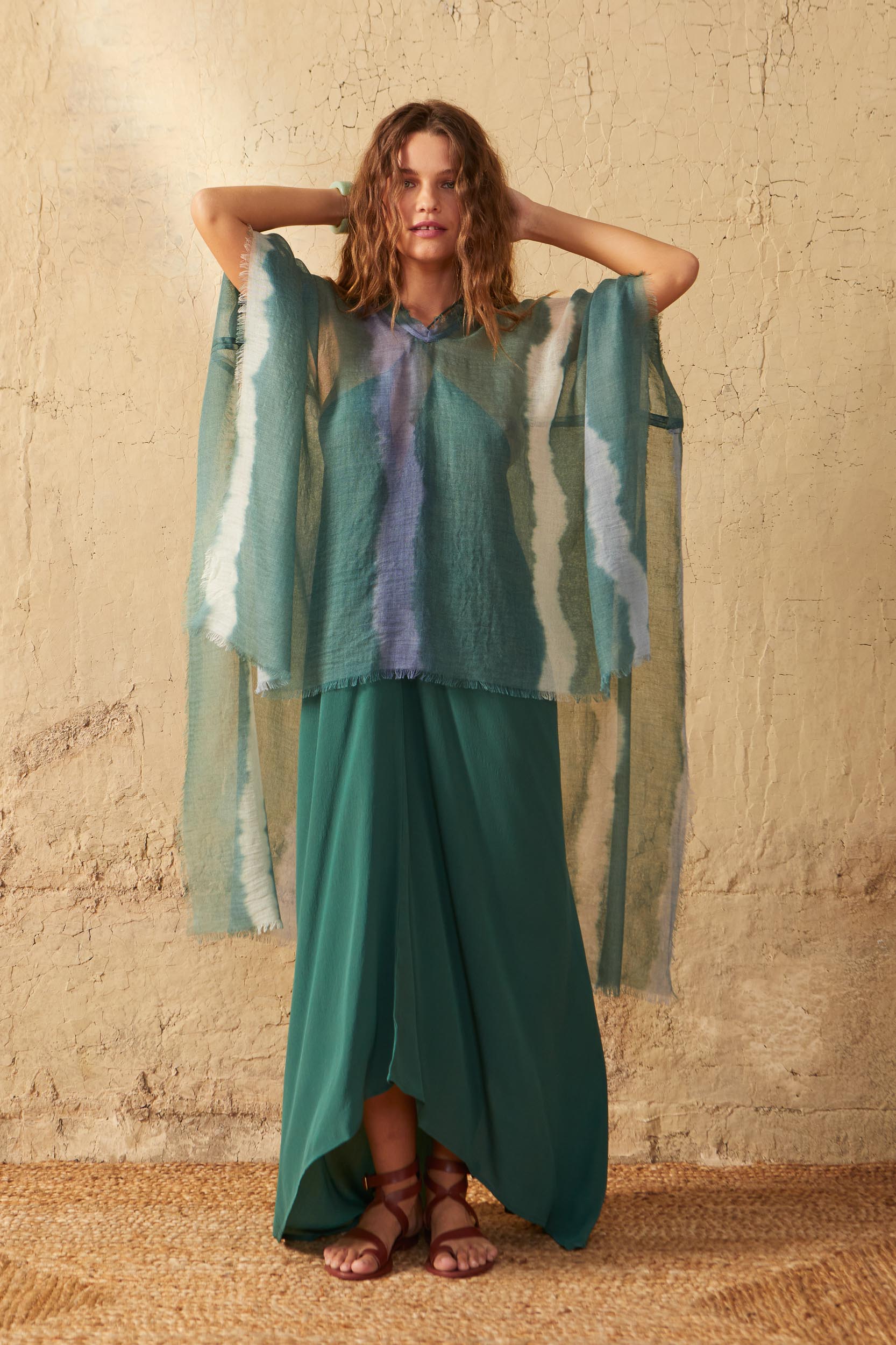 PONCHO RAFAELE TIE AND DYE ETAMINE DE LAINE - LAGON