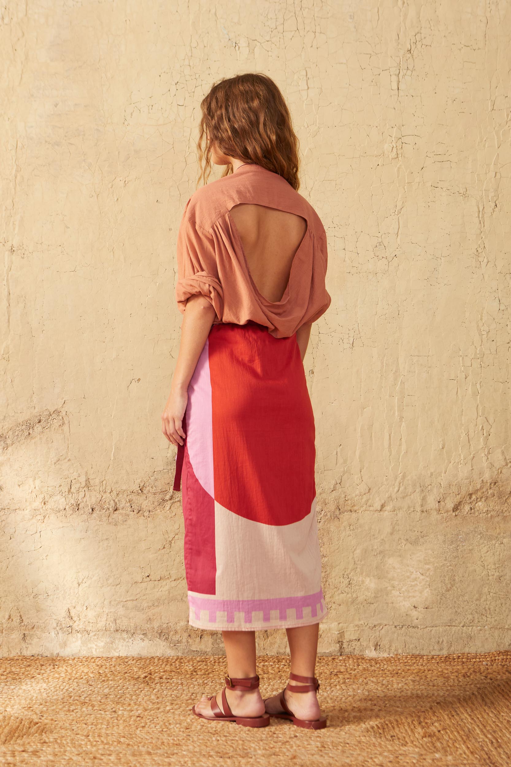 JUPE LEON IMPRIME GRAPHICO - PINK