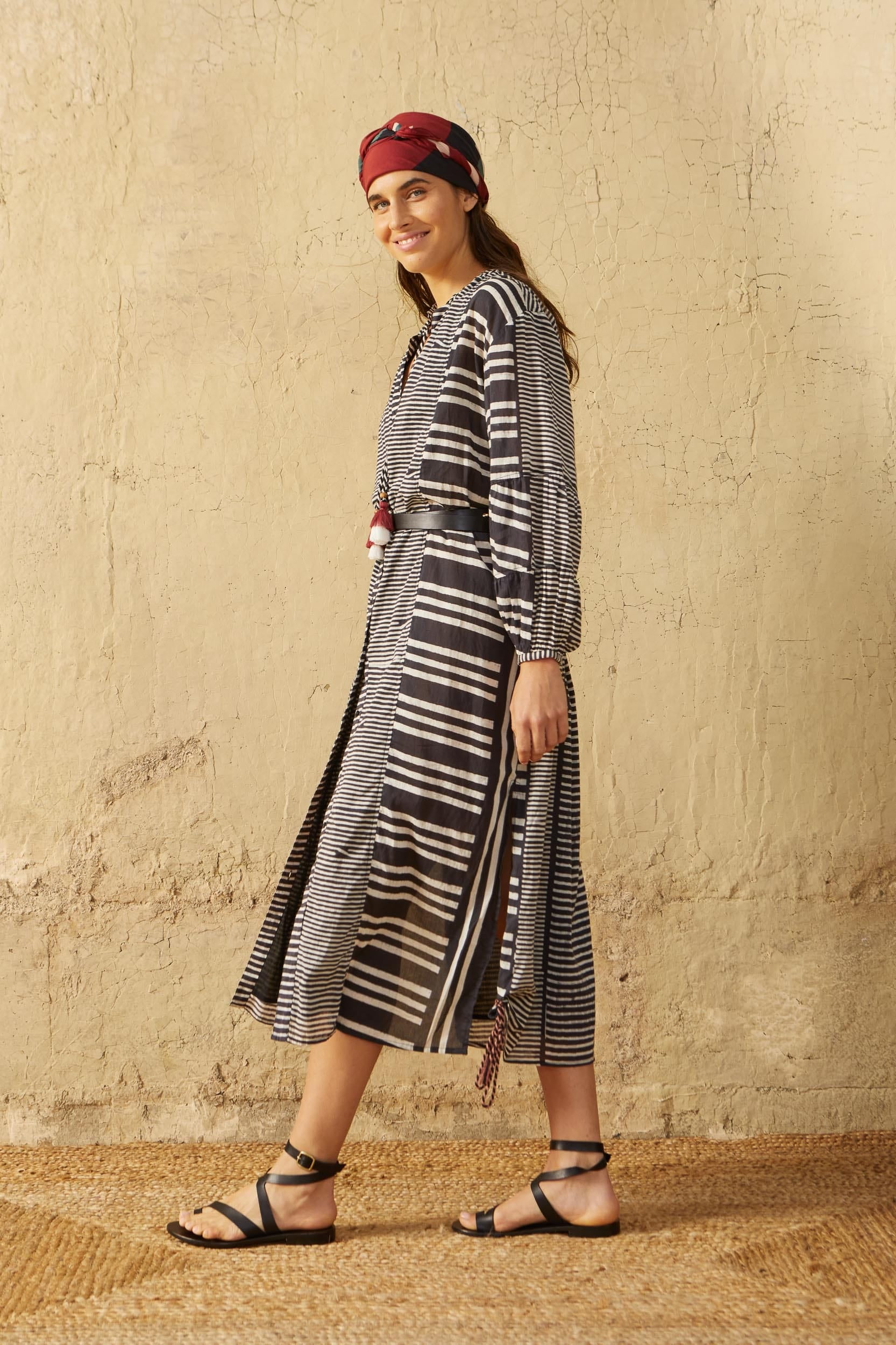ROBE LONGUE CHARLIE IMPRIME KOTA - BLACK