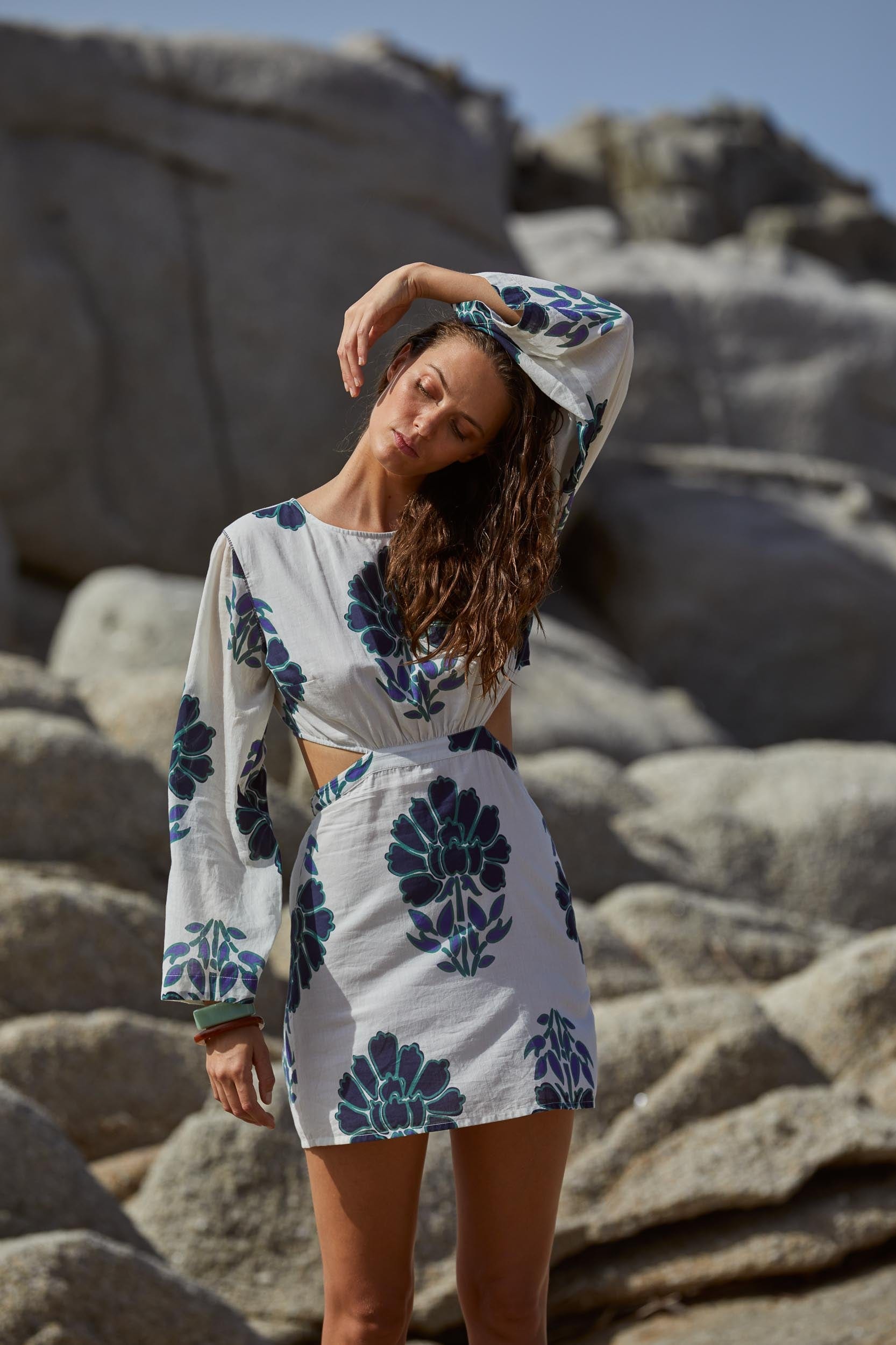 ROBE COURTE MOLLY IMPRIME INDIAN FLOWERS - BLUE