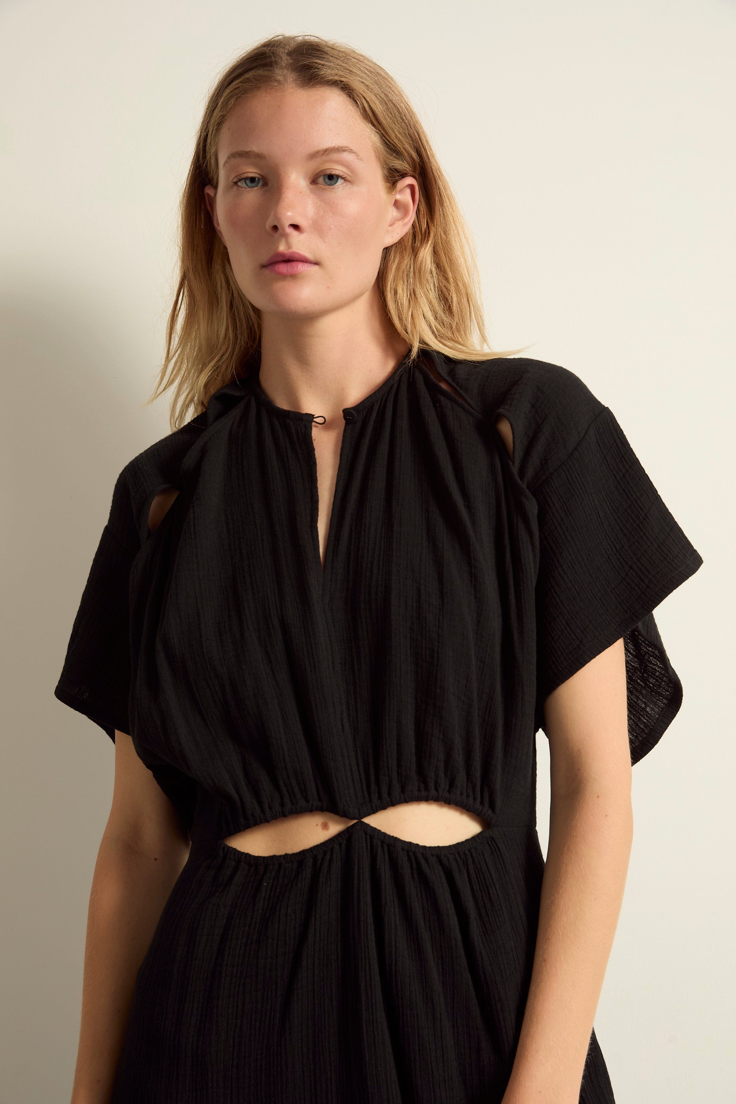 ROBE APPOLINE - BLACK