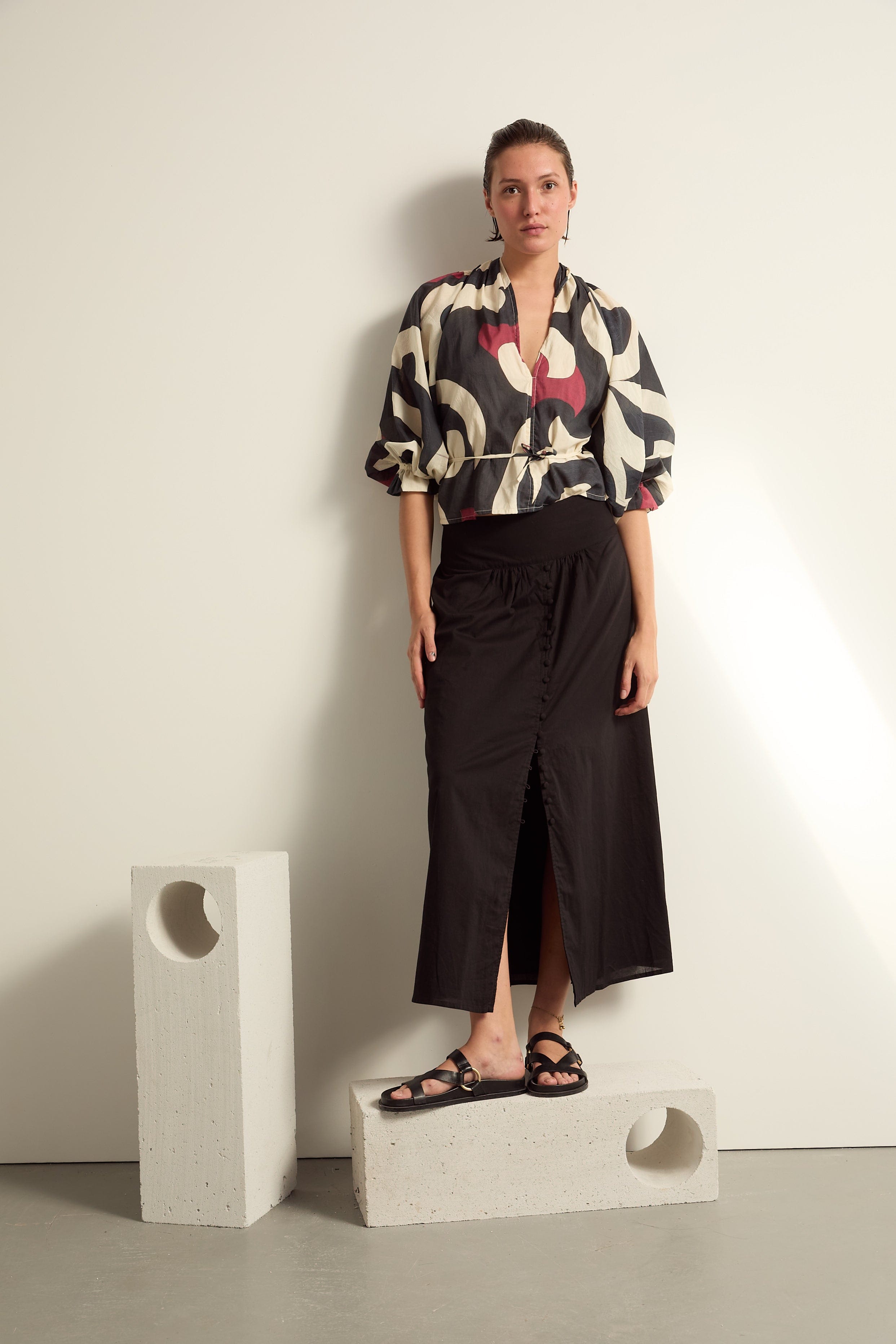 TOP DIVYA DOS NU IMPRIME RODEO - BLACK