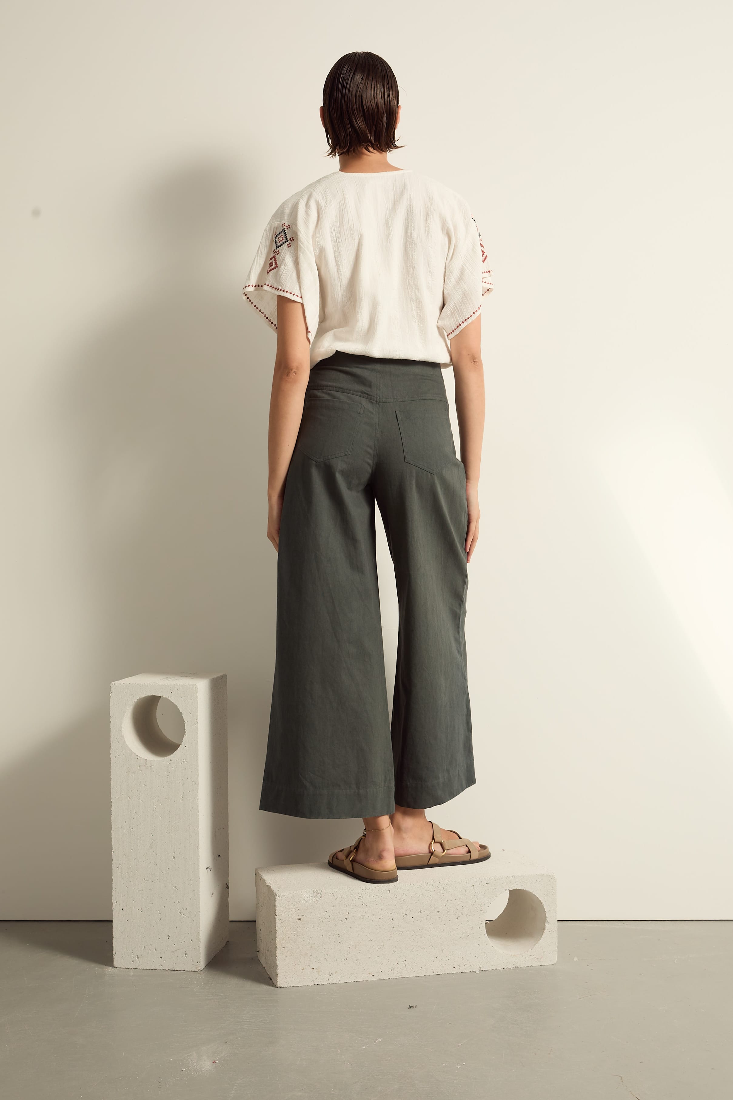 TOP ONDINE BRODÉ - WHITE