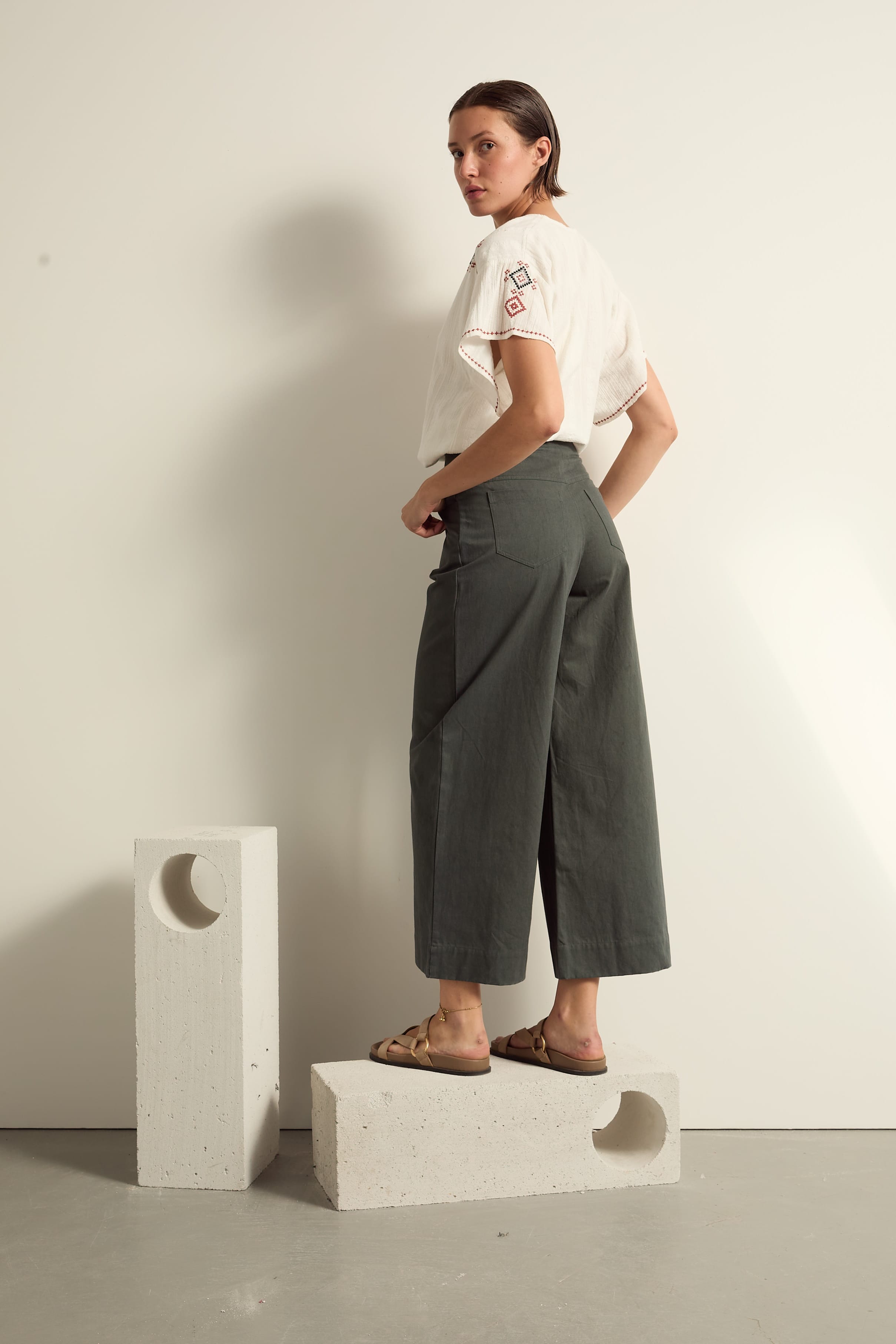 TOP ONDINE BRODÉ - WHITE