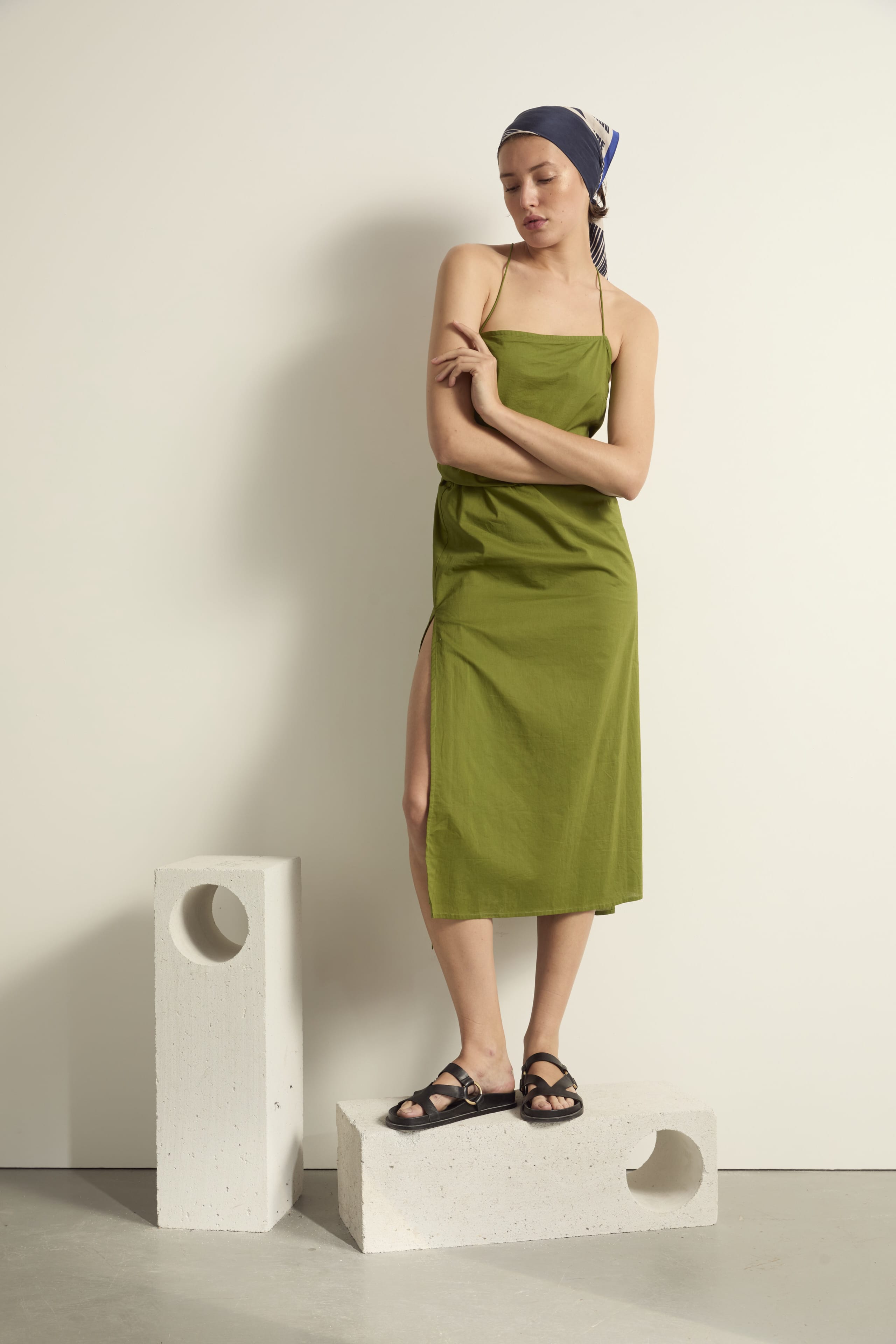 BANDANA IMPRIME CAROUSEL SOIE LAVEE - INK BLUE