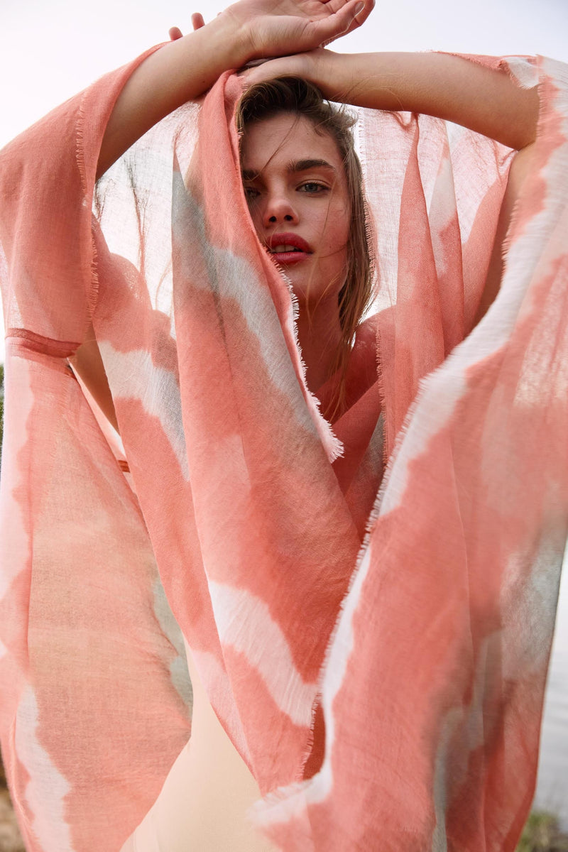 PONCHO RAFAELE TIE AND DYE ETAMINE DE LAINE - BLUSH