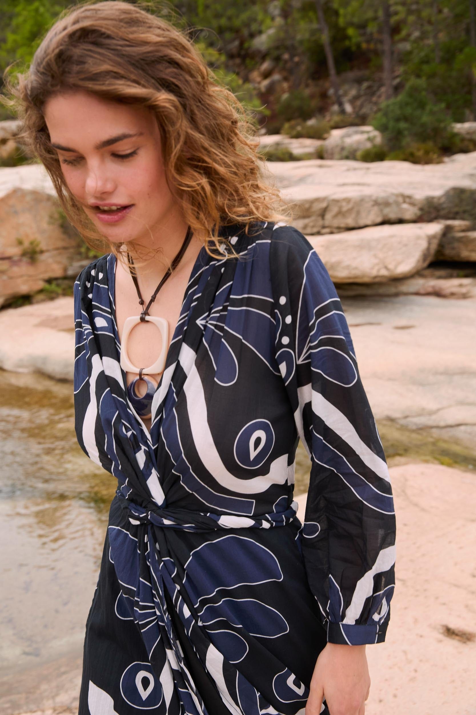 EMMANUELLE BAROQUE PRINT DRESS - BLACK