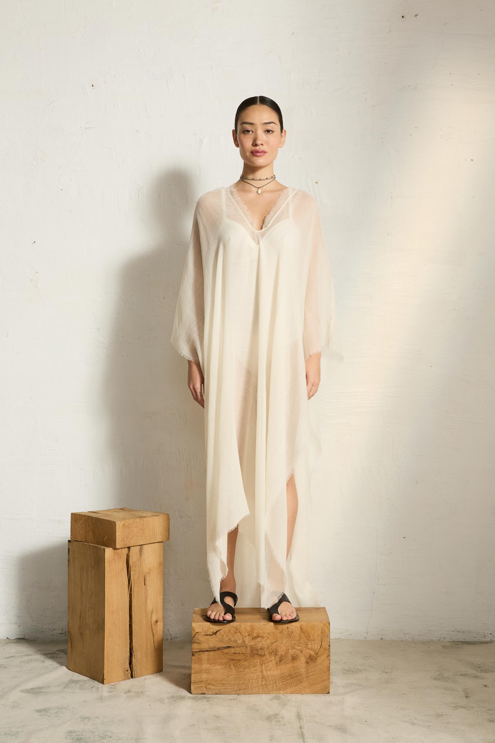 PONCHO LONG RAFAELE ETAMINE DE LAINE - LATTE