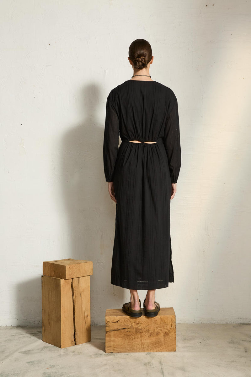 ROBE OMBELINE AJOUREE - BLACK