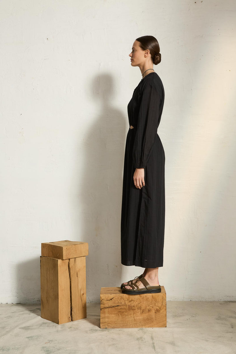 ROBE OMBELINE AJOUREE - BLACK