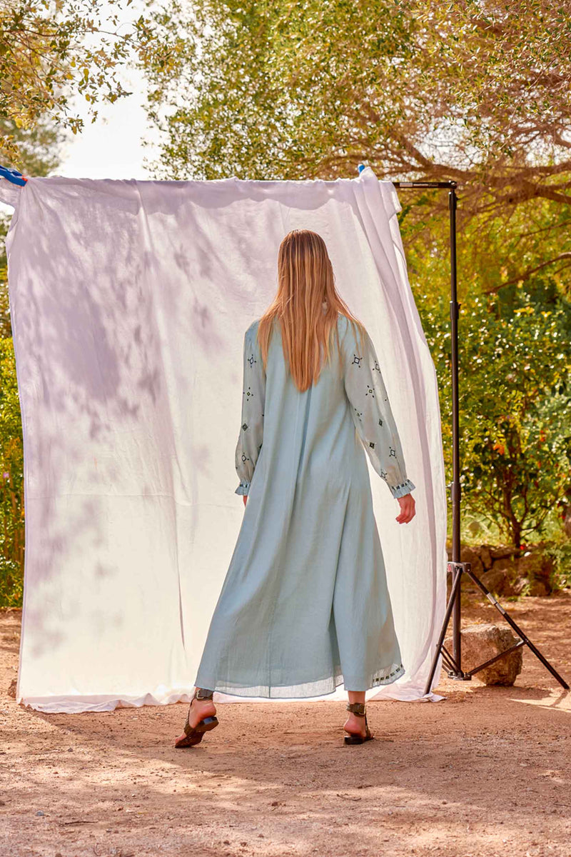 ROBE SERAPHINE BRODÉE - SKY BLUE